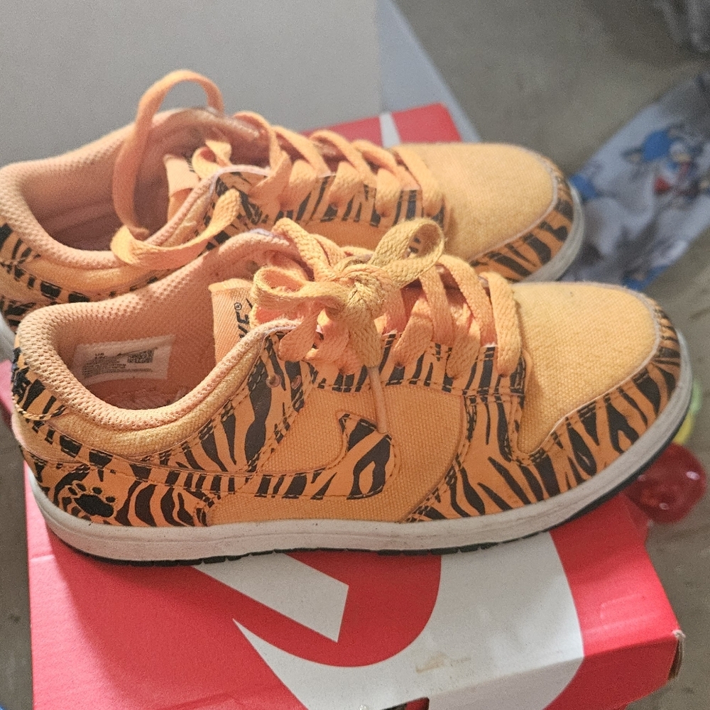 Nike (Tiger) Dunks